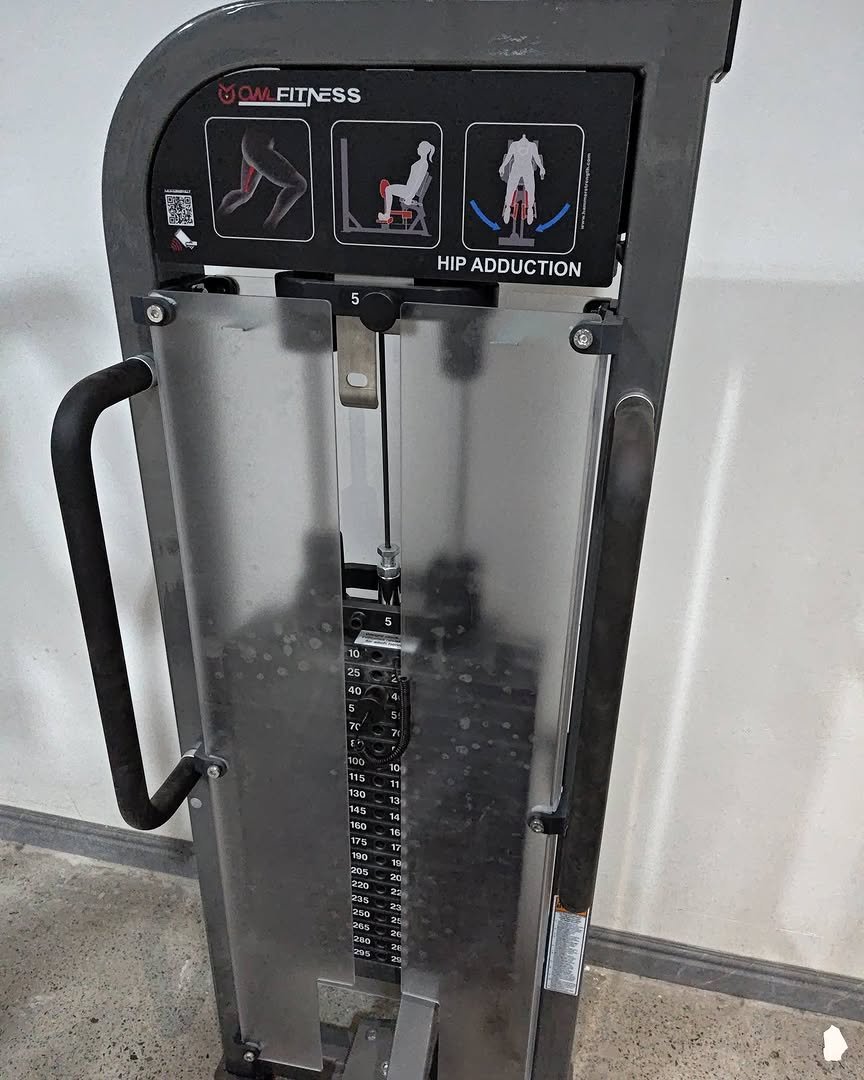 Hammer strength abductor - Image 2