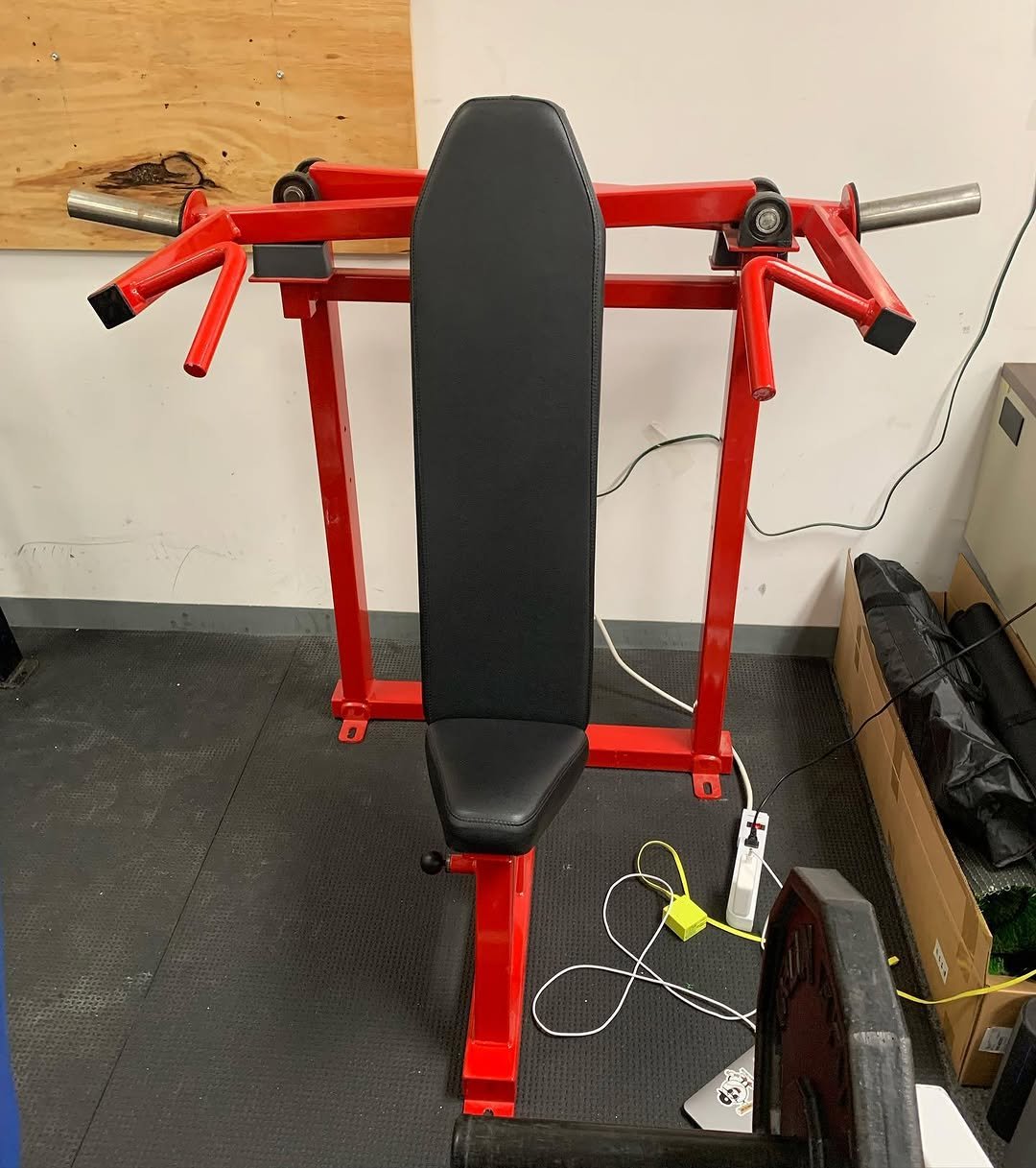 Cybex shoulder press - Image 2