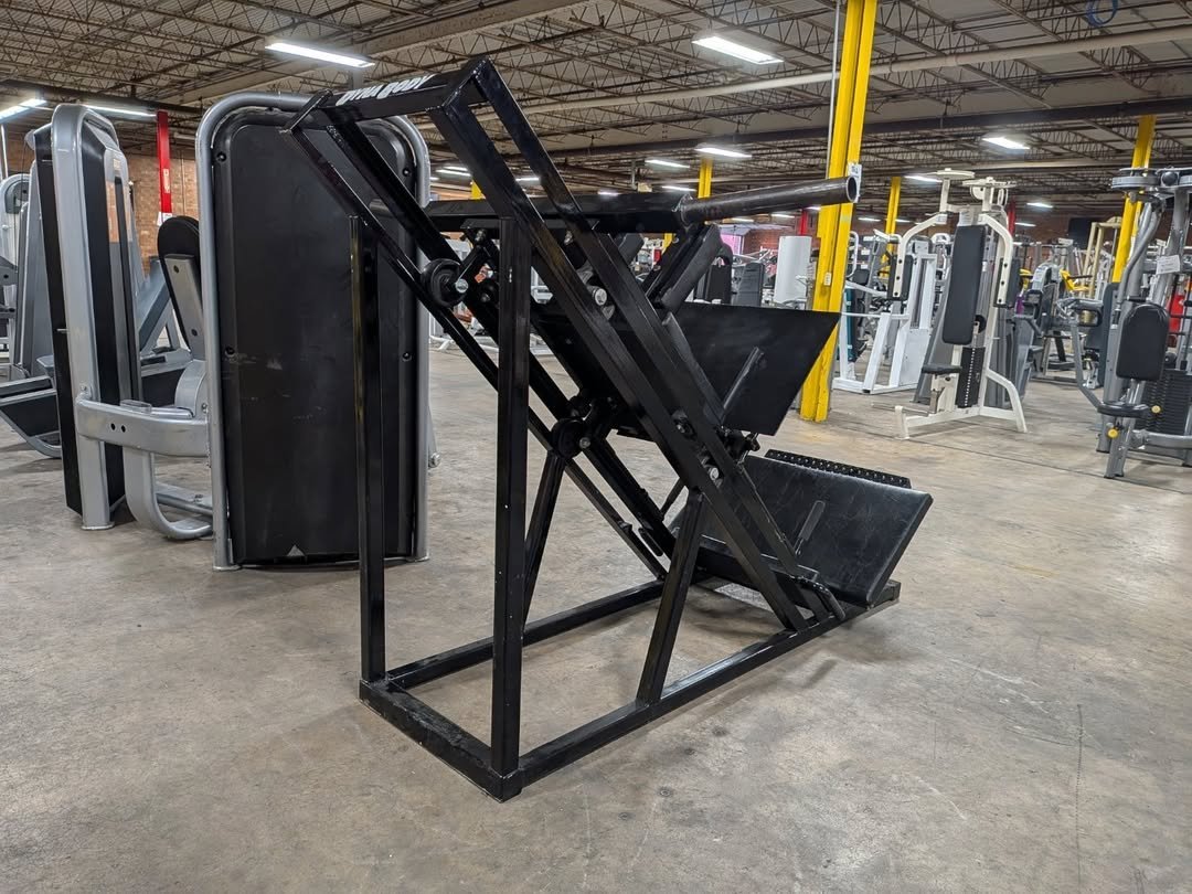 Dynabody hack squat and leg press combo - Image 10