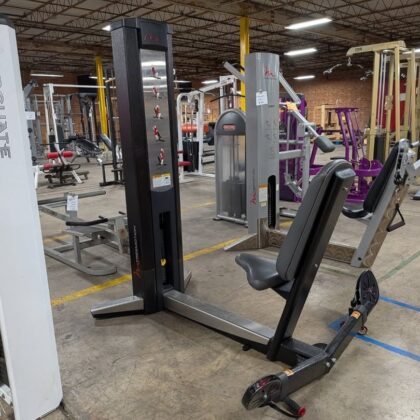 Free Motion shoulder press
