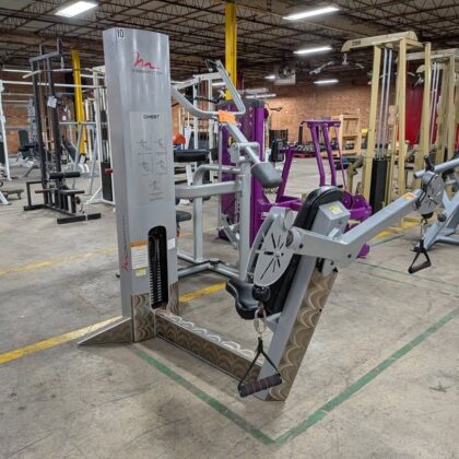 Free Motion chest press