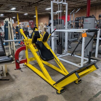 Star trac hack squat