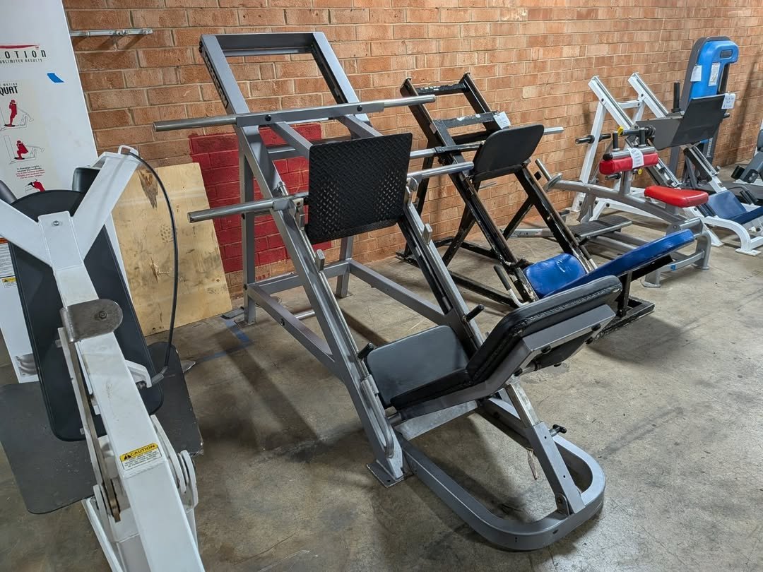 Maxicam leg press machine - Image 7