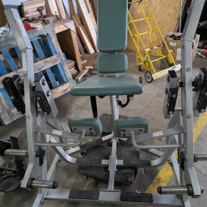 Hammer strength plate loaded leg extension