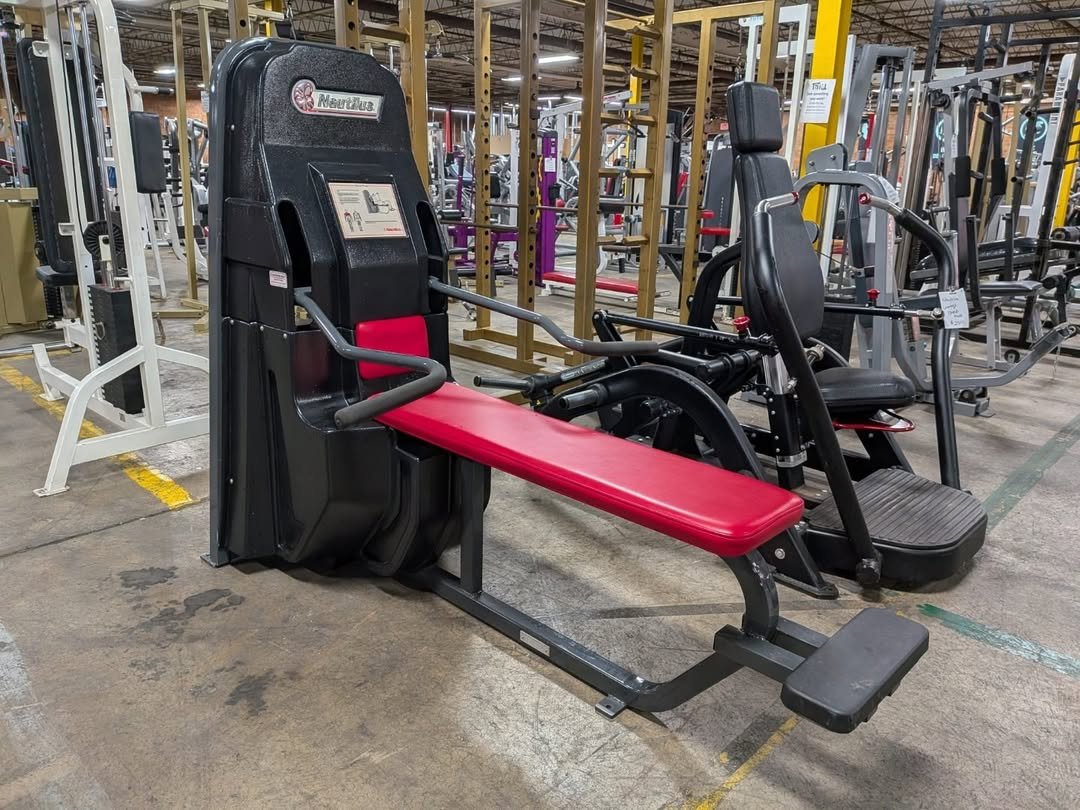 Nautilus bench press