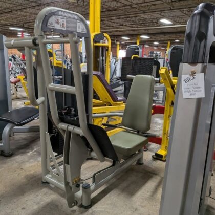 Magnum seated leg press