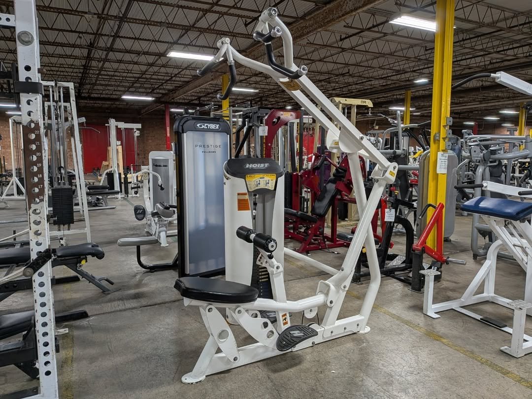 Hoist Roc-it lat pulldown - Image 5
