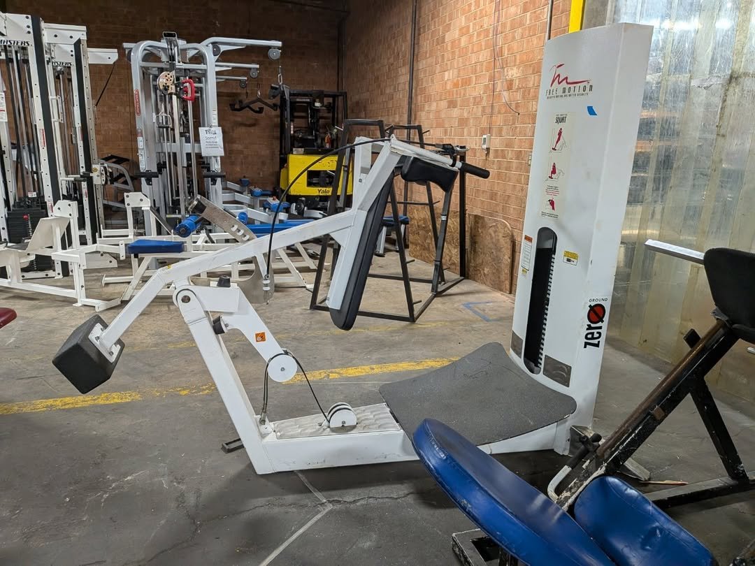 FreeMotion squat - Image 3