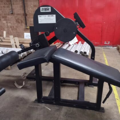 Strive leg curl plate loaded