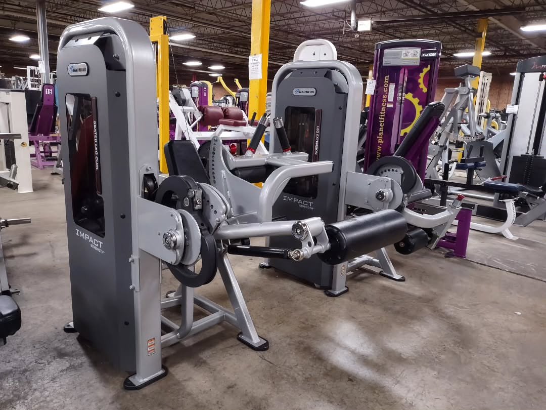 Nautilus impact leg curl +leg extension - Image 6