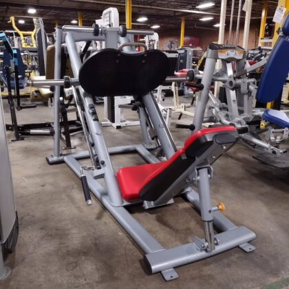 Matrix plate loaded leg press