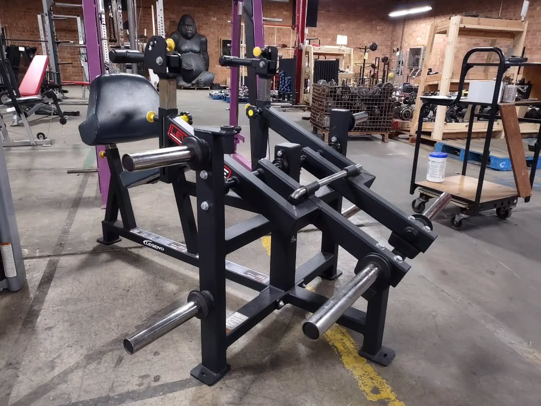 Legend LeverEDGE Seated Tricep press - Image 7