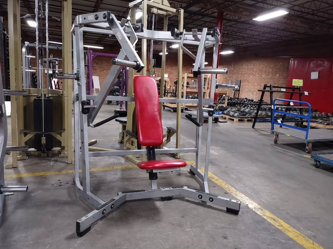 Hammer strength ISO lateral wide chest - Image 5