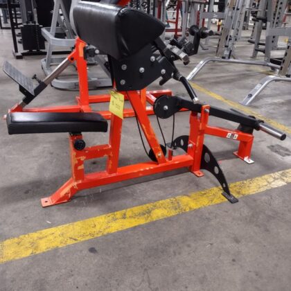 Arsenal Strength Plate-Loaded Bicep Curl – Commercial Arm Isolation Machine for Maximum Biceps Development