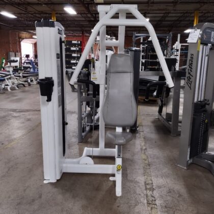 Cybex VR1 Chest Press – Commercial-Grade Chest Press for Controlled Upper-Body Strength Training